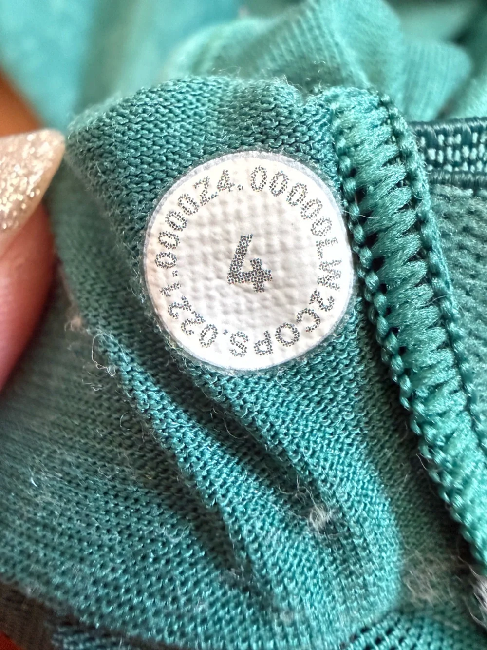 Lululemon Everlux Cut-Out Train Bra*Medium Support,B/C Cups Crunch Teal Lagoon